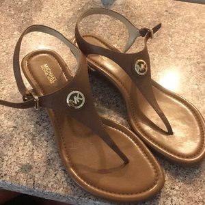 Michael Kors NWT size 8 wedges